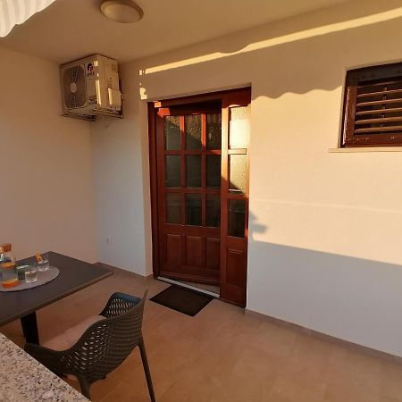 Apartment Mari Funtana Dış mekan fotoğraf